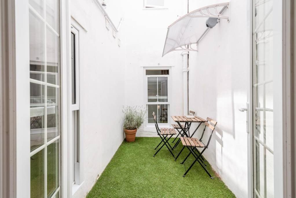 Designer Maisonette Whole Apartment Brighton ภายนอก รูปภาพ